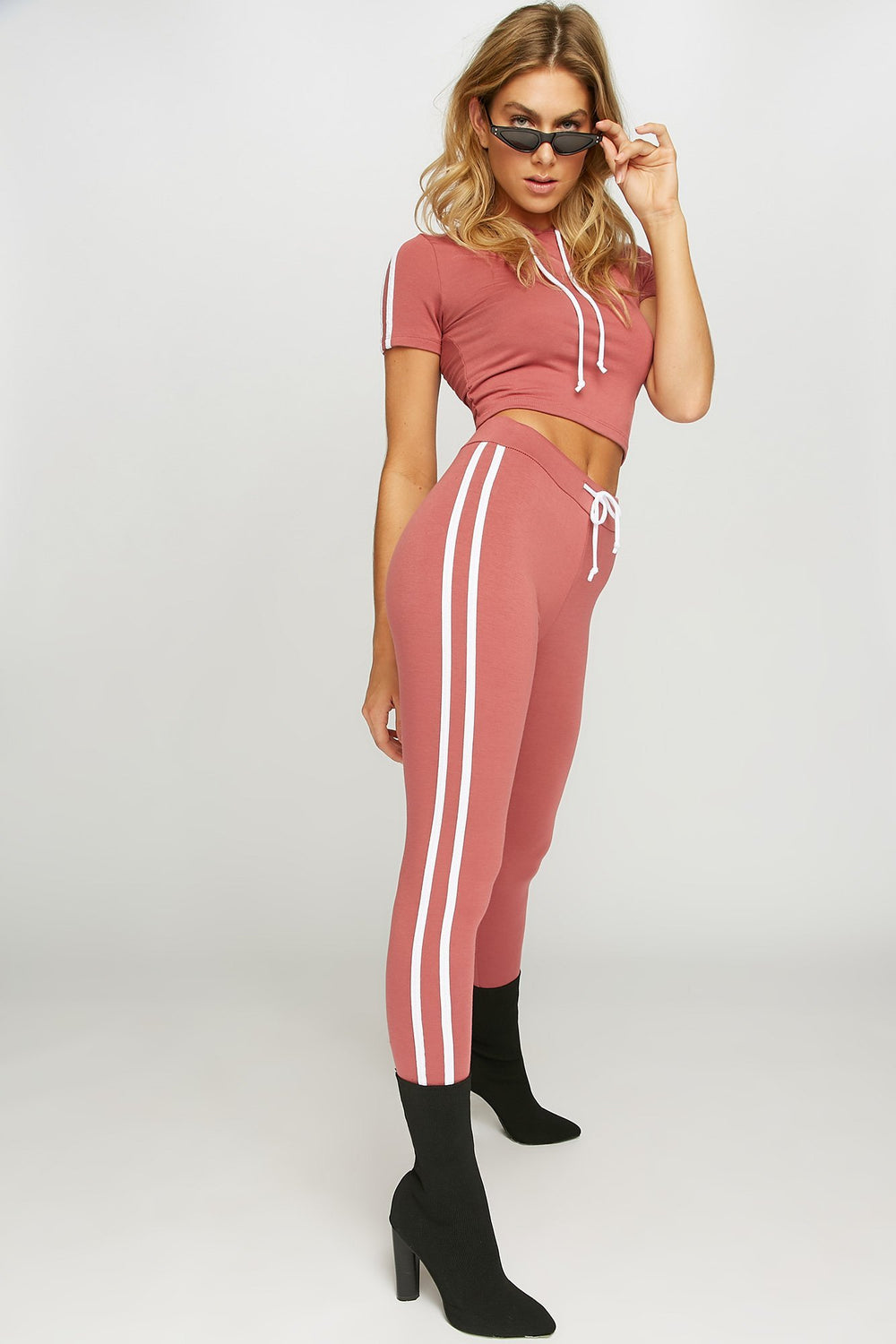 Women Ribbed Varsity Striped Hooded Cropped T-Shirt Rust