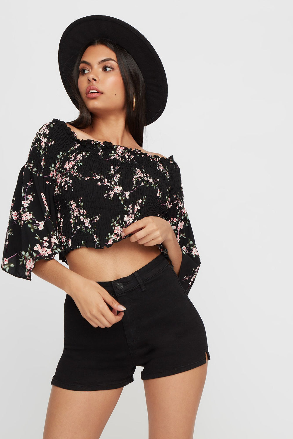 Women Blouse courte smockée fleurie à manches évasées et épaules dénudées Varié