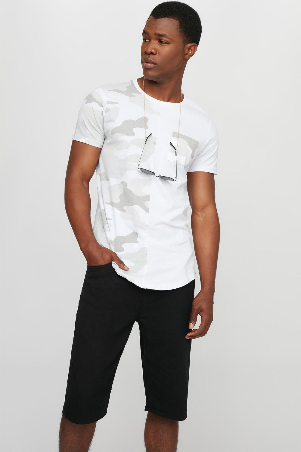 Men Camo Colour Block Pocket Crewneck T-Shirt White