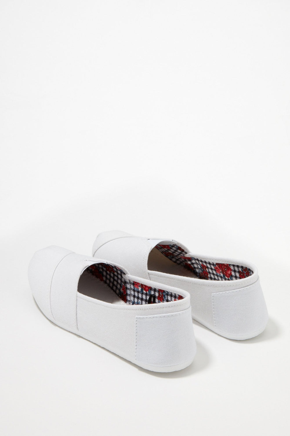 Women Canvas Slip-On Sneakers White