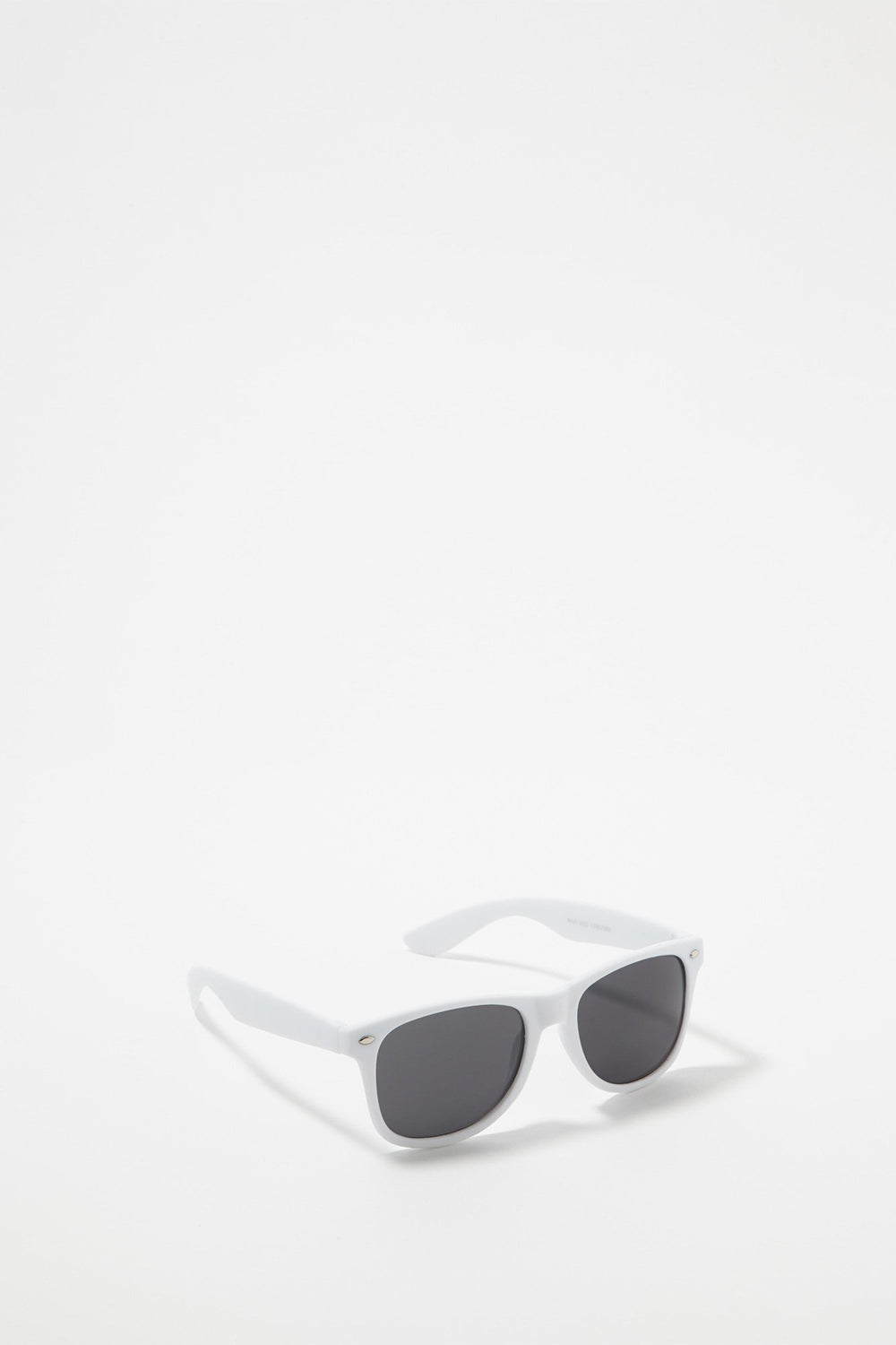 Men Matte Wayfarer Sunglasses White