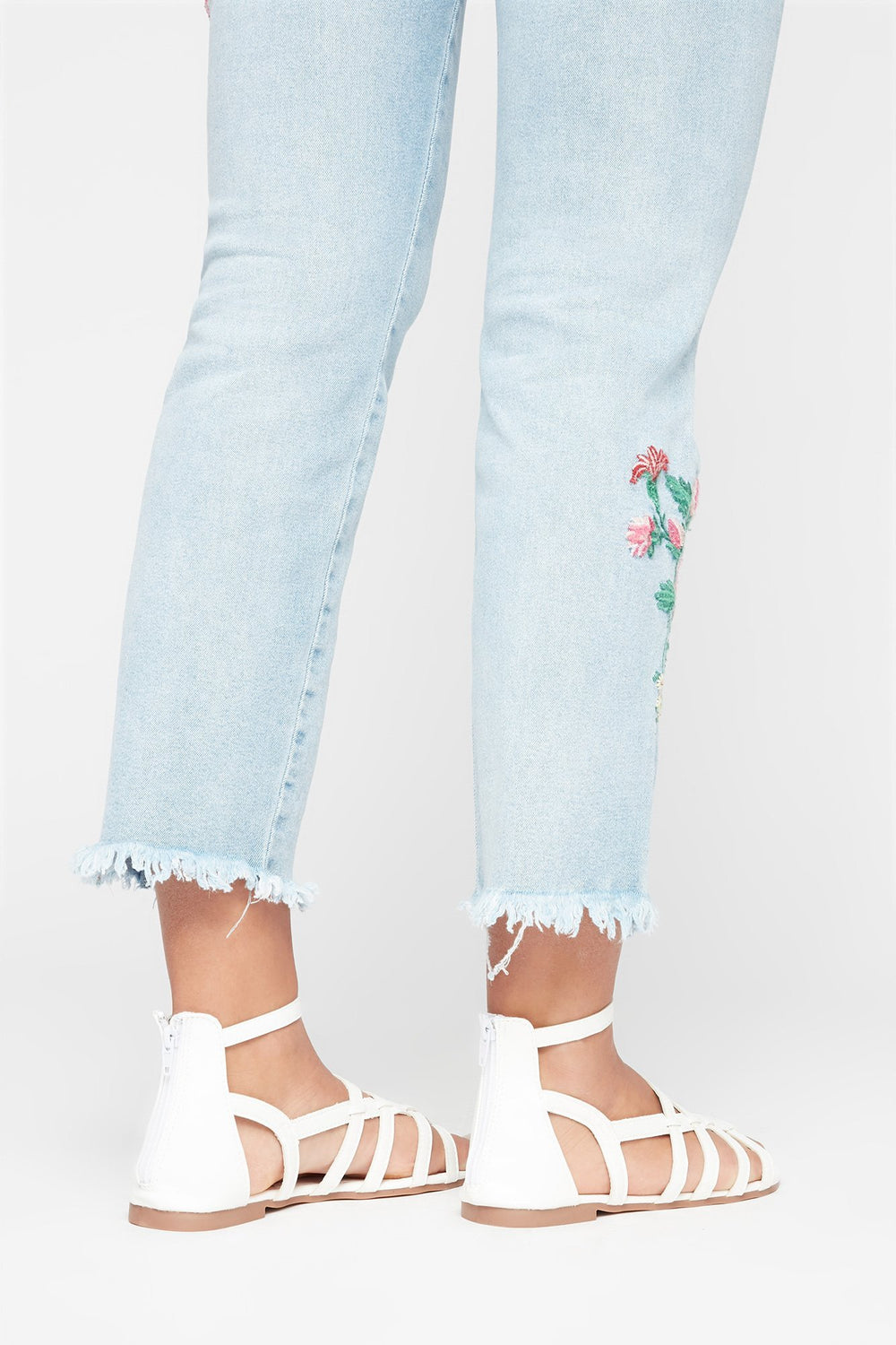 Women Pull-On Back Zipper Gladiator Sandal White