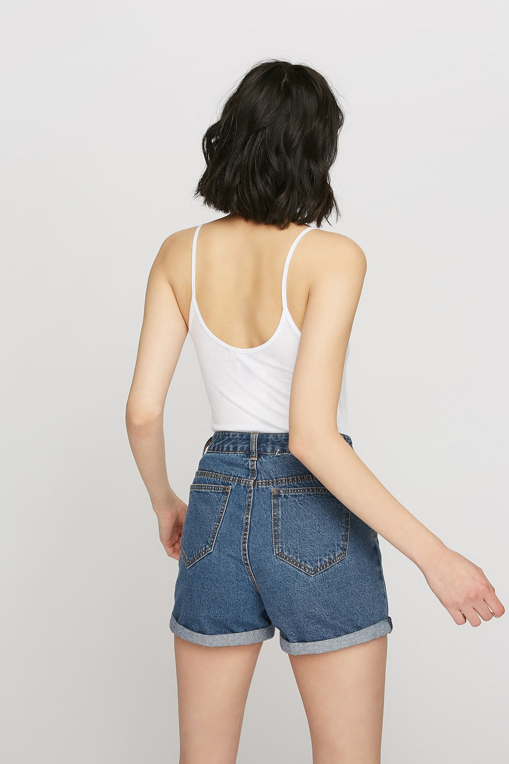 women Scoop Neck Basic Camisole White
