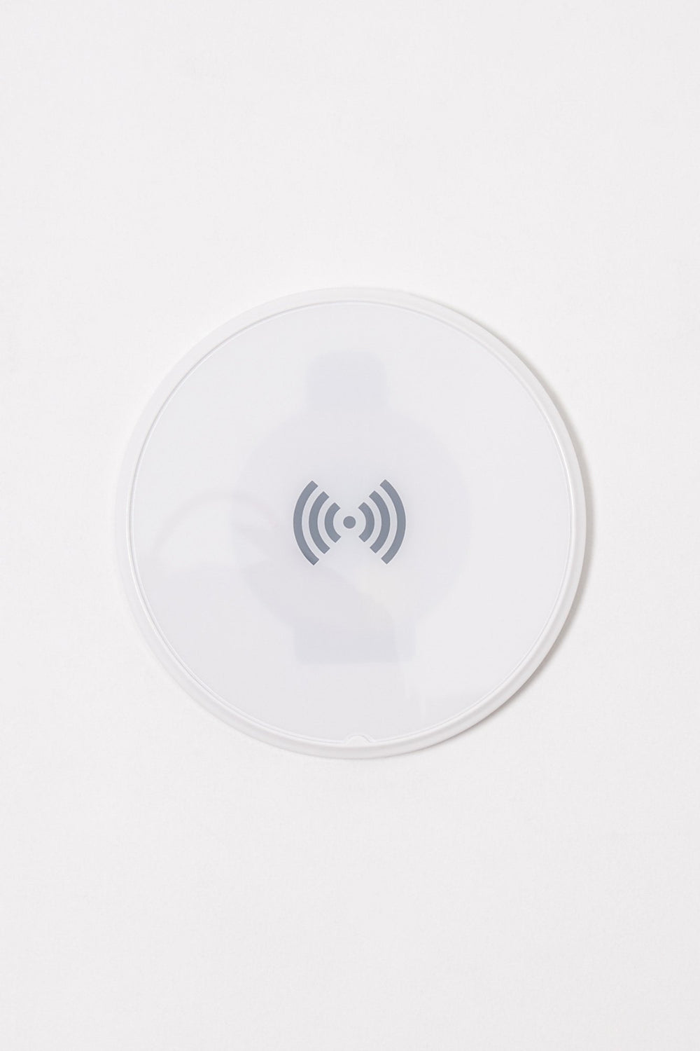 Women Wireless Charging Pad White