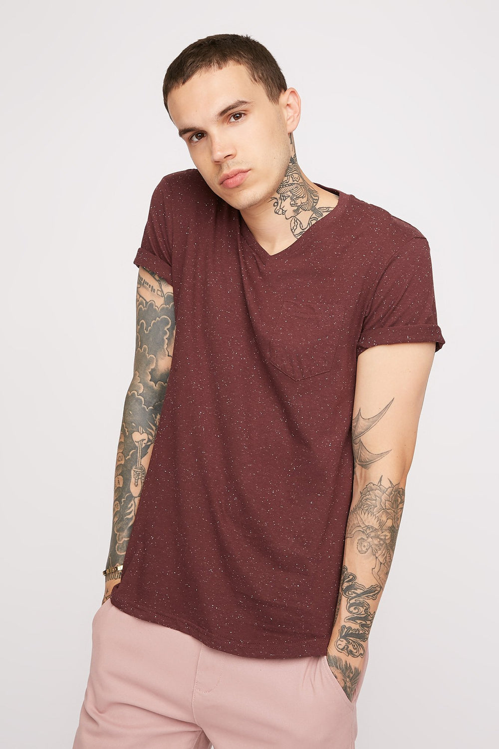 Men V-Neck Space Dye Pocket T-Shirt Wine