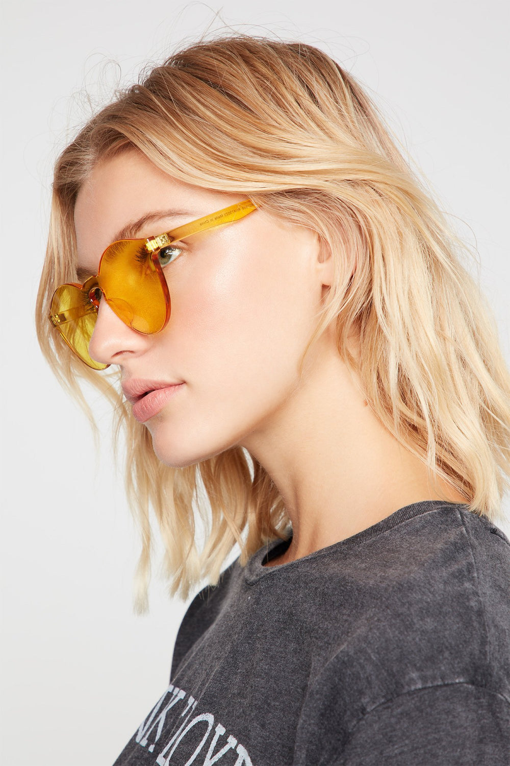 Women Coloured Plastic Round Sunglasses Yellow